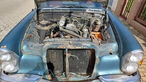 Mercedes w108 220 Diesel - 5