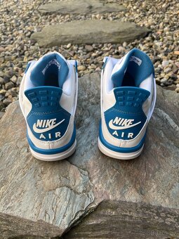Jordan 4 military blue - 5