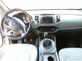 Kia Sportage 1.7CRDI 85kW, Navi, xenony, kůže - 5