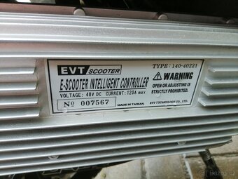 ELEKTROSKÚTR EVT 168 - veškeré N.D. - 5