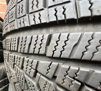 205/60 R16 96H XL zimní pneumatiky Hankook (4420) - 5