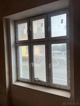 Plastová okna – trojskla i dvojskla, velmi dobrý staV - 5