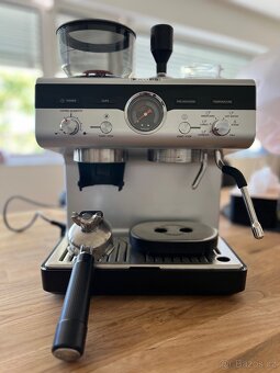 Spickovy pakovy kavovar s mlynkem Krups Precision+ XP804T10 - 5