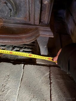 Starší litinová kamna - 5