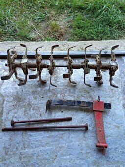 Vari - příslušenství pluh, nastavovací těleso atd. - 5