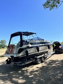 Bayliner 2655, 5.0 V8 mercruiser, nový motor, po renovaci - 5