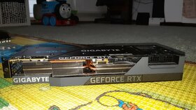 GeForce RTX 3090 Gigabyte - 5