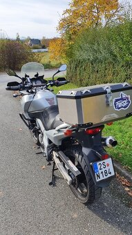 Suzuki DL 650 V Strom - 5