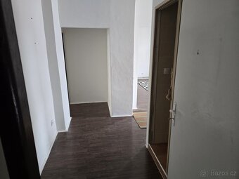 Pronájem bytu 2+kk 60 m2 v centru Kladna - 5