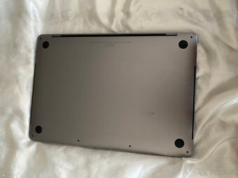 MacBook Pro 13" 2019, i5 2,4GHz, 512GB 16GB RAM - 5