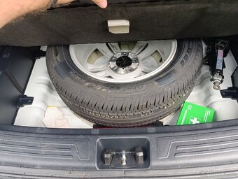 HYUNDAI ix35 2013 rok 1.7 nafta - 5