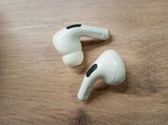 Apple Airpods pro 2 - 5