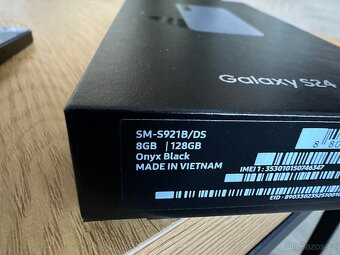 Samsung Galaxy S24 - 5