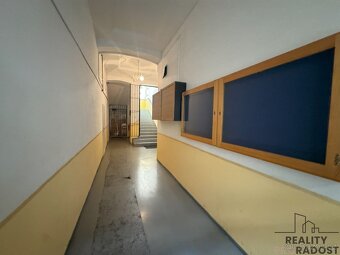 Pronájem kancelářských prostor - 5