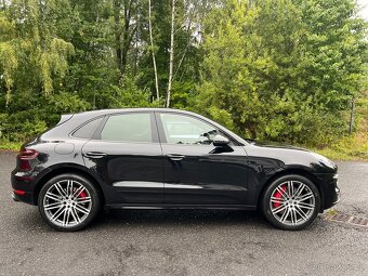 Porsche Macan Turbo Performance 324kw - pekny stav  - 5