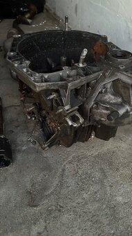 Náhradní díly alfa romeo 147 - 5