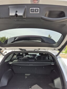 Kia Sorento Premium TOP, 4WD, automat, zanovní stav - 5