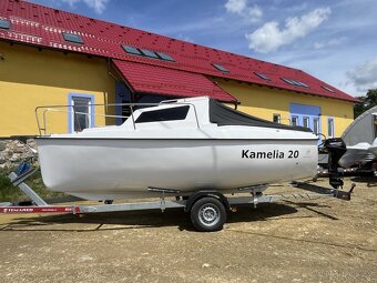 Nová loď Kamelia 20 + Mercury F9,9 - 5