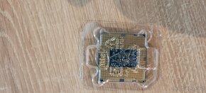 Intel Celeron G5905 - 5