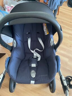 Kočárek Bugaboo Fox (trojkombinace se sedačkou Maxi Cosi) - 5