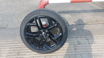 Prodám sadu letních pneu s alu disky - 5