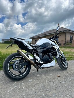 Suzuki gsr 750 ABS - 5