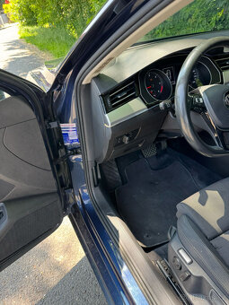 Volkswagen Passat 1.6 TDI - 5