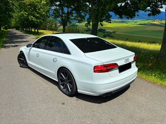 Audi S8 700ps - 5