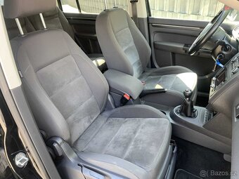 Volkswagen Touran 2.0 TDi 177000KM 7-MÍST r.v. 2011 SERVISKA - 5