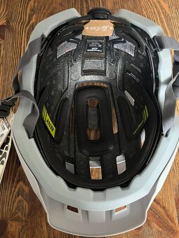 Nová přilba IXS Trigger AM MTB - 5
