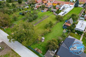 Prodej stavebního pozemku 640 m² v obci Skalka, ev.č. 00611 - 5