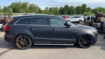 336. Audi Q7 3.0tdi CASA - 5