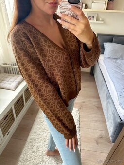 CALVIN KLEIN HNĚDÝ SVETR / CARDIGAN - 5