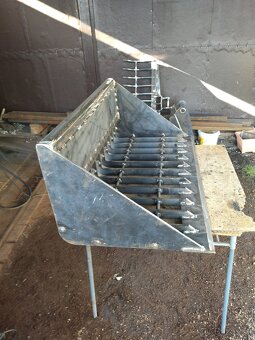 Prosívací,třídící lžíce na nakladač - 5