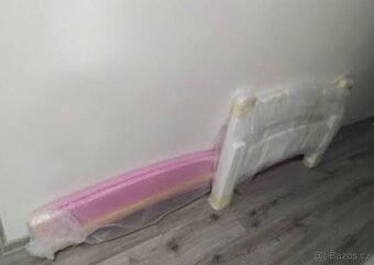 Postel se svítícími jednorožci - 5
