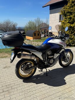 Honda transalp 700 - 5