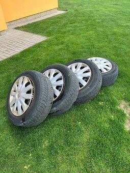 Kola 205/60 R16 originál poklice renault - 5