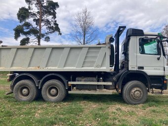 Marcedes Actros 6x6 traktor - 5