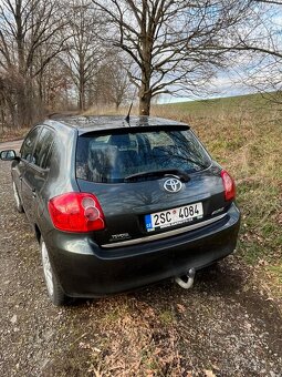 Prodám TOYOTA AURIS, 1,6i – 91 kw, BENZÍN - 5