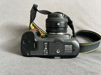 Kompletní fotovýbava Nikon D300 + 3 objektivy + brašna - 5