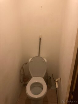 Pokoj u metra “A” Nádraží Veleslavín. - 5