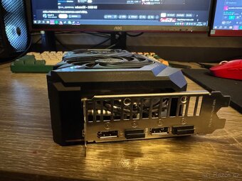 AMD Radeon RX6650 XT (ASUS ROG Strix) - 5