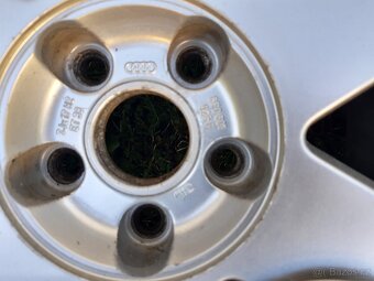 ALU AUDI AVUS 5X112,R17,7J,ET38,STŘED 57.1 - 5