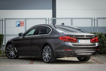 BMW Rad 5 530d xDrive Luxury /AJ NA SPLÁTKY/ - 5