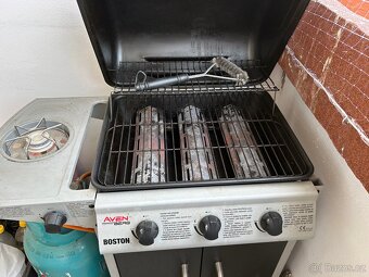 Prodam grill na plyn - 5
