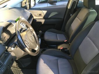 Mazda 5 1.8 85 kW - 5
