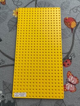 Žlutá podložka/deska kompatibilní s Lego Duplo - 5