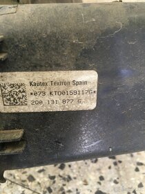 AD blue nádrž 2Q0132877G - 5