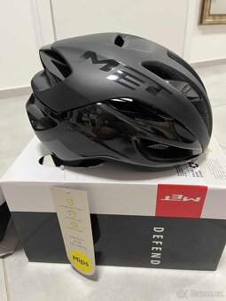 Helma Met RIVALE MIPS S 52/56cm černá matná / lesklá - 5