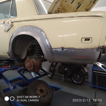 ROLLS- ROYCE SILVER SHADOW 1975 - 5